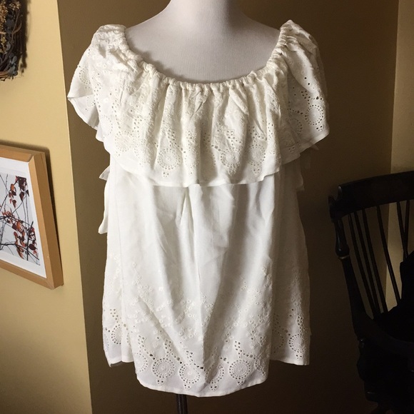 LUCKY Size 2x On/Off Shoulder Eyelet EmbroideredTop Pullover Romantic $99 NEW - Picture 11 of 16